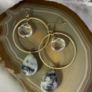 CLEAR QUARTZ AND MOSS AGATE GOLD TONE HOOP EARRINGS 2"